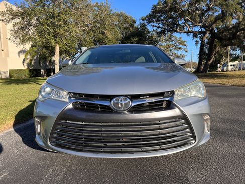 Used 2015 Toyota Camry LE image 13
