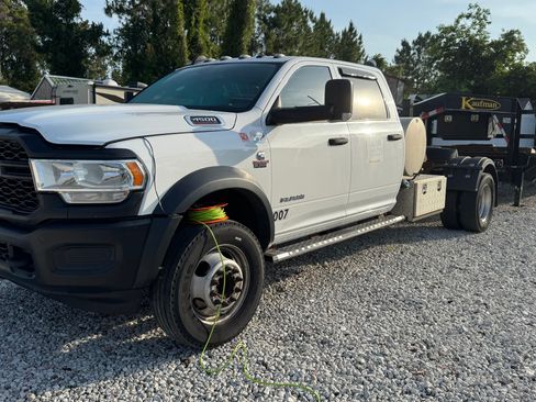 Used 2019 RAM 4500 Tradesman w/ Electrical Accessory Group image 1