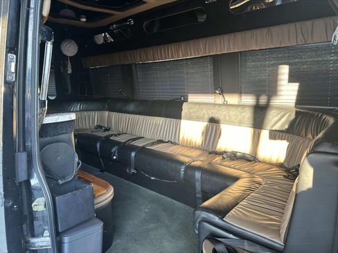 Used 2004 Dodge Sprinter 2500 w/ PWR Convenience Group image 12