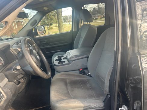 Used 2013 RAM 1500 Express image 13