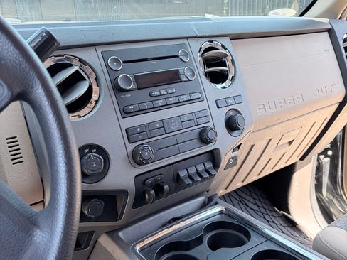 Used 2012 Ford F350 XLT w/ XLT Premium Pkg RWD image 8