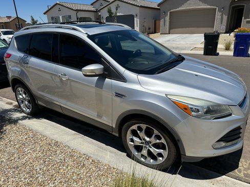 Used 2013 Ford Escape Titanium w/ Parking Technology Pkg FWD image 6