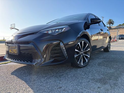 Used 2019 Toyota Corolla SE w/ SE Premium Package FWD image 18