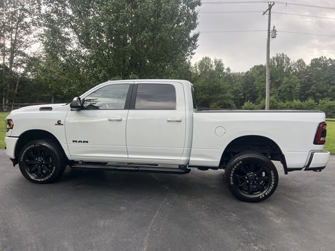 Used 2022 RAM 2500 Big Horn w/ Level C Equiment Group AWD/4WD image 1