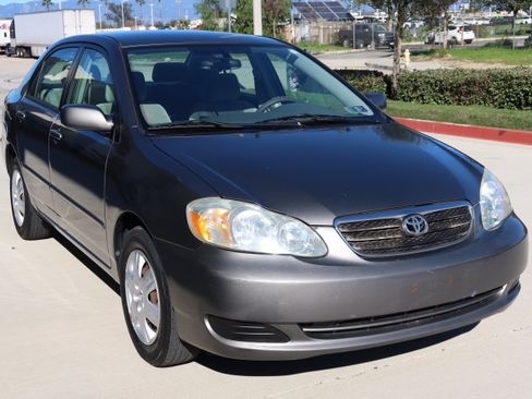 Used 2007 Toyota Corolla CE image 4