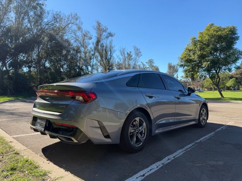 Used 2021 Kia K5 LXS image 6