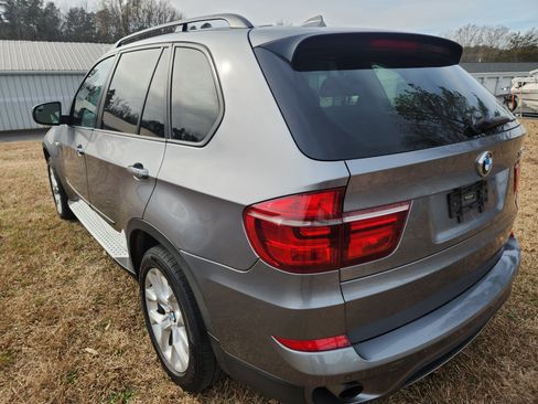 Used 2013 BMW X5 xDrive35i image 10