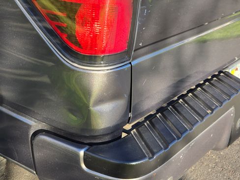 Used 2013 Ford F150 FX4 w/ Luxury Equipment Group image 16