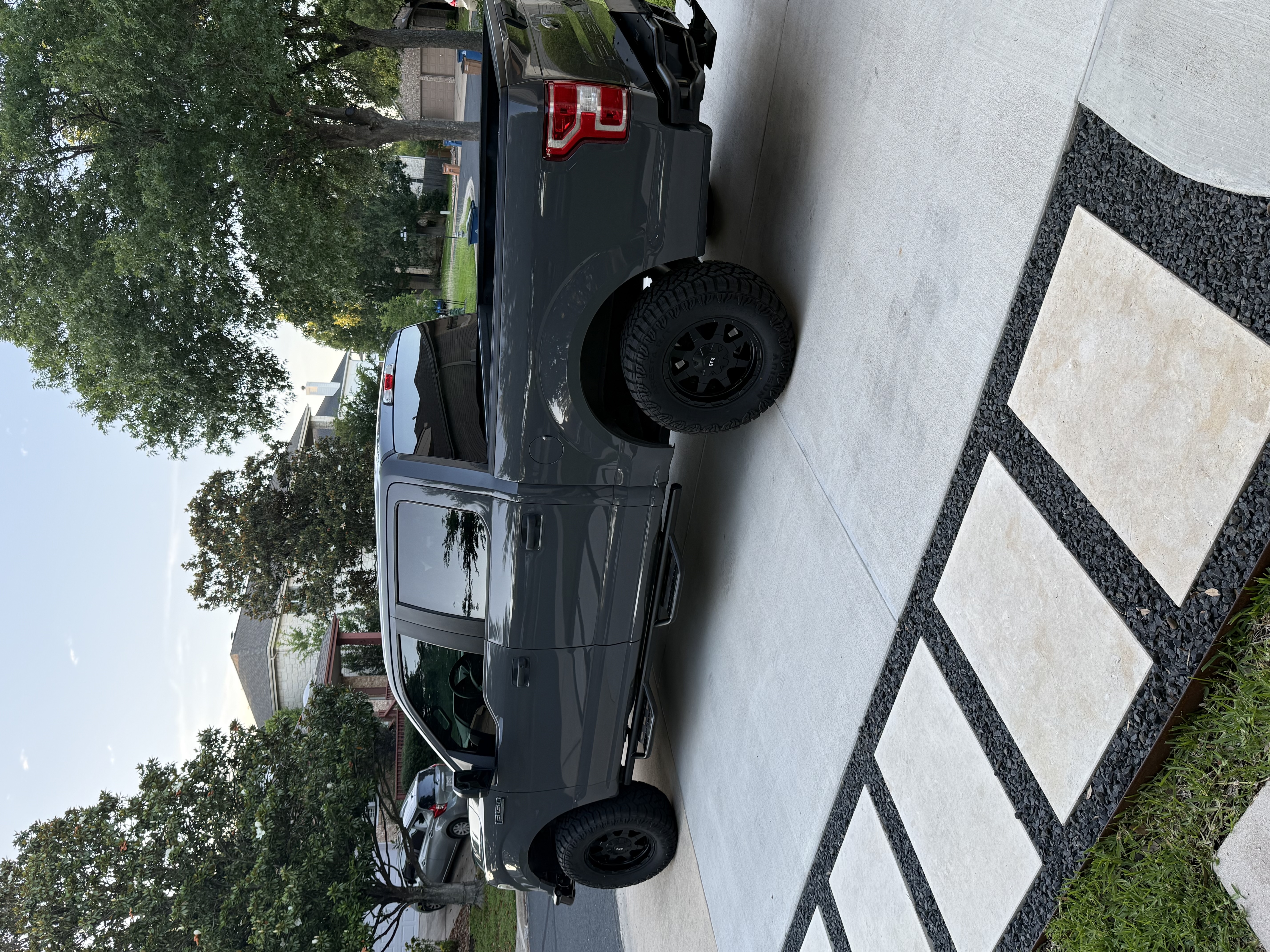 Used 2020 Ford F150 XL w/ Equipment Group 101A Mid AWD/4WD image 1