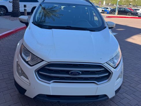 Used 2021 Ford EcoSport SE image 2