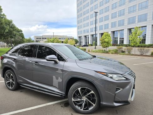 Used 2017 Lexus RX 450h AWD w/ Luxury Package image 12