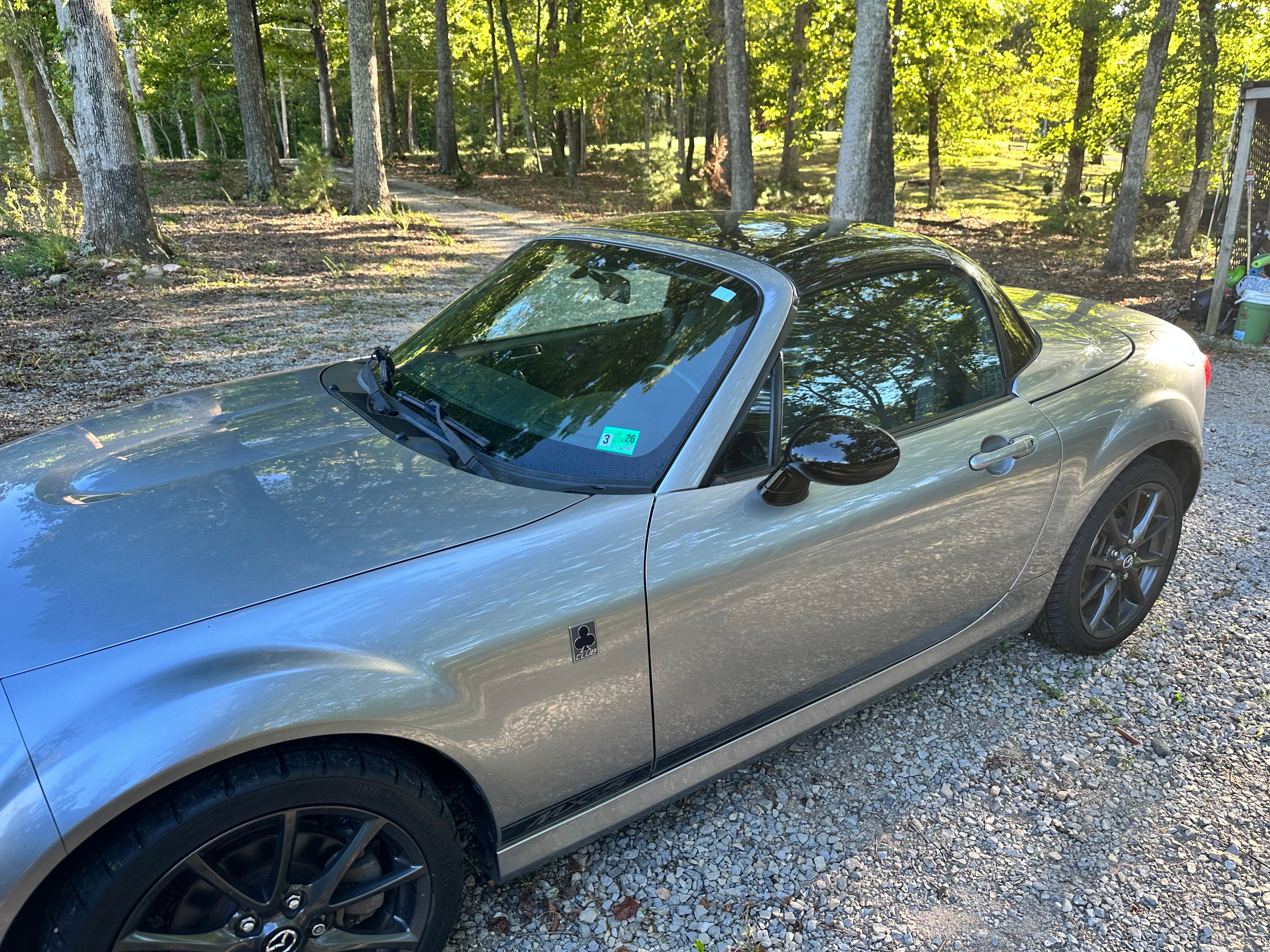 Used 2015 MAZDA MX-5 Miata Club RWD image 21