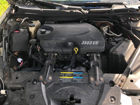 Used 2006 Chevrolet Impala LS FWD image 2