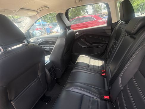 Used 2019 Ford Escape SEL FWD image 11