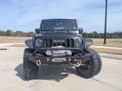 Used 2017 Jeep Wrangler Unlimited Sport w/ Quick Order Package 24S image 4