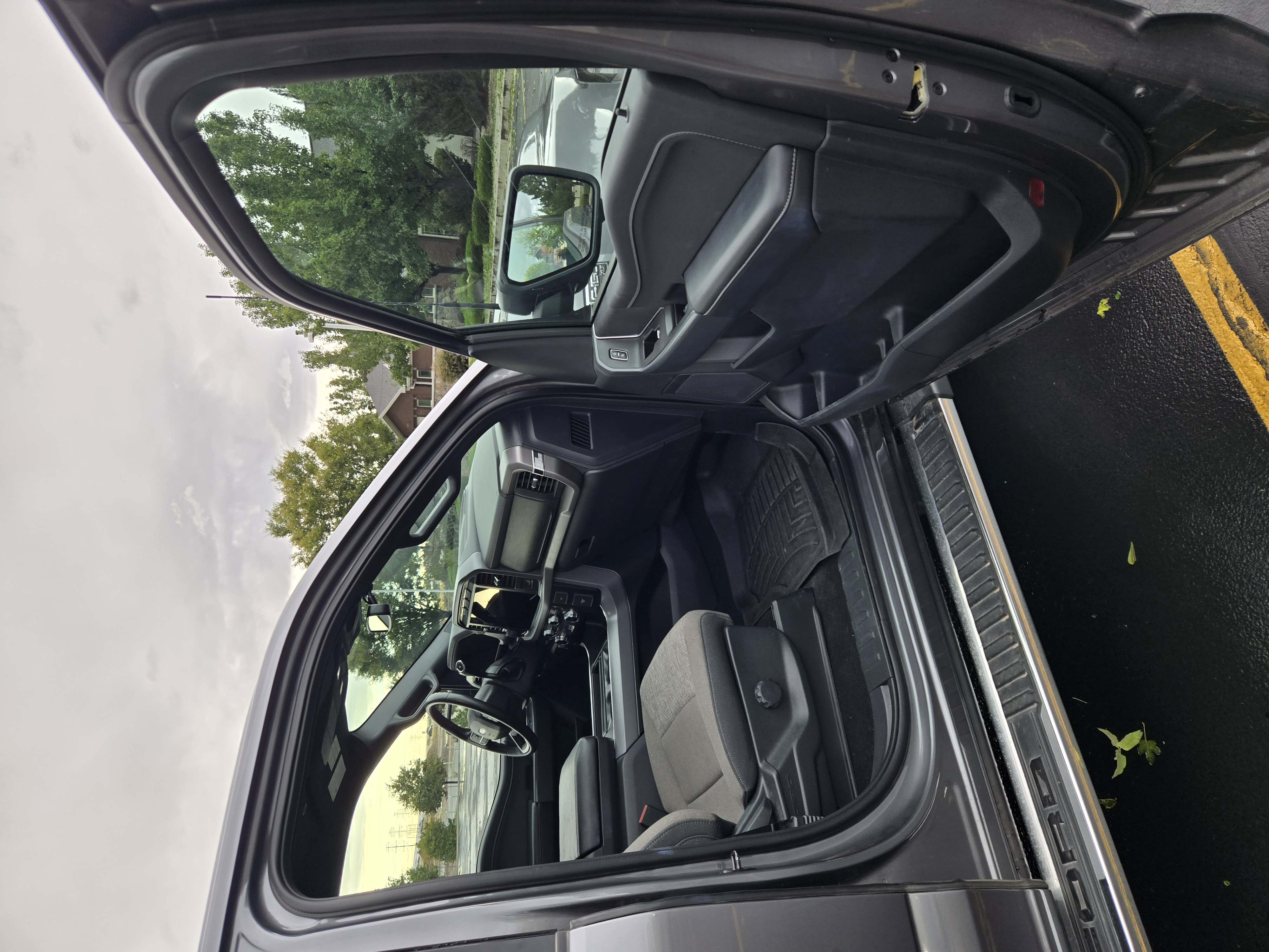 Used 2024 Ford F150 XLT w/ Mobile Office Package AWD/4WD image 18