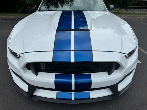 Used 2018 Ford Mustang Shelby GT350 w/ Electronics Package RWD image 5