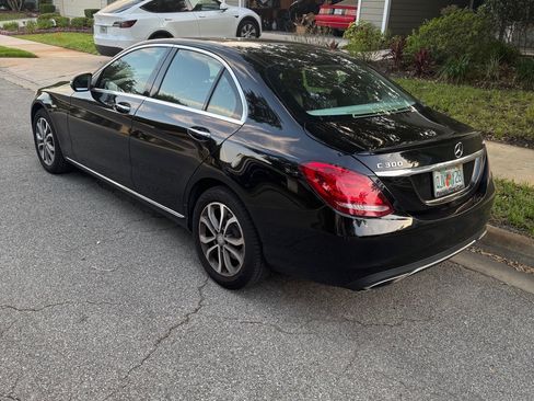 Used 2017 Mercedes-Benz C 300 C 300 4MATIC Sedan 4D image 5
