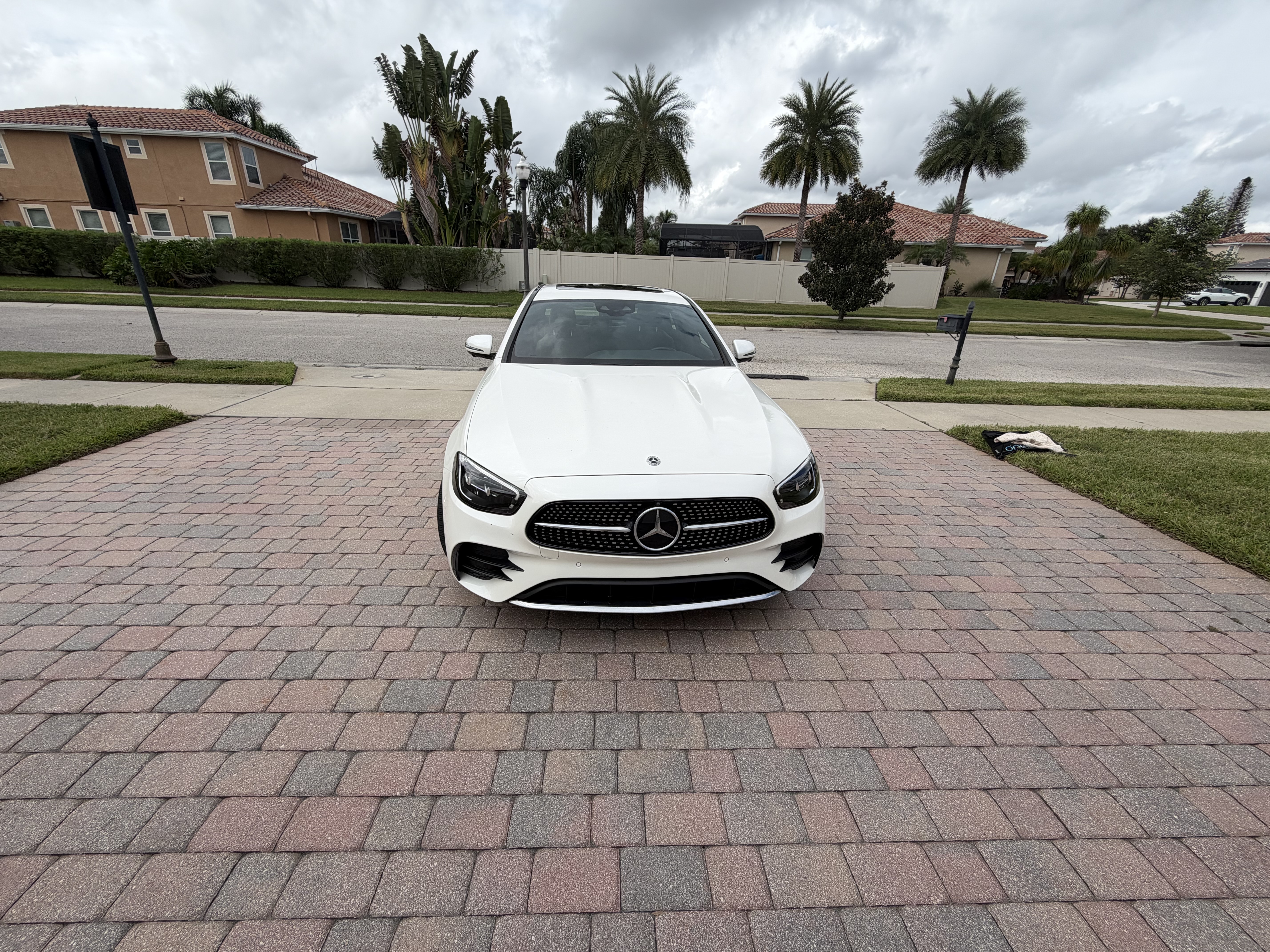 Used 2023 Mercedes-Benz E 450 4MATIC Sedan image 6
