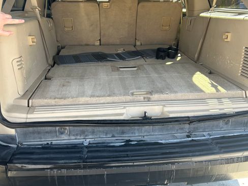 Used 2007 Ford Expedition EL XLT image 11