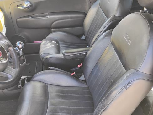 Used 2013 FIAT 500 Lounge w/ Luxury Leather Pkg image 6