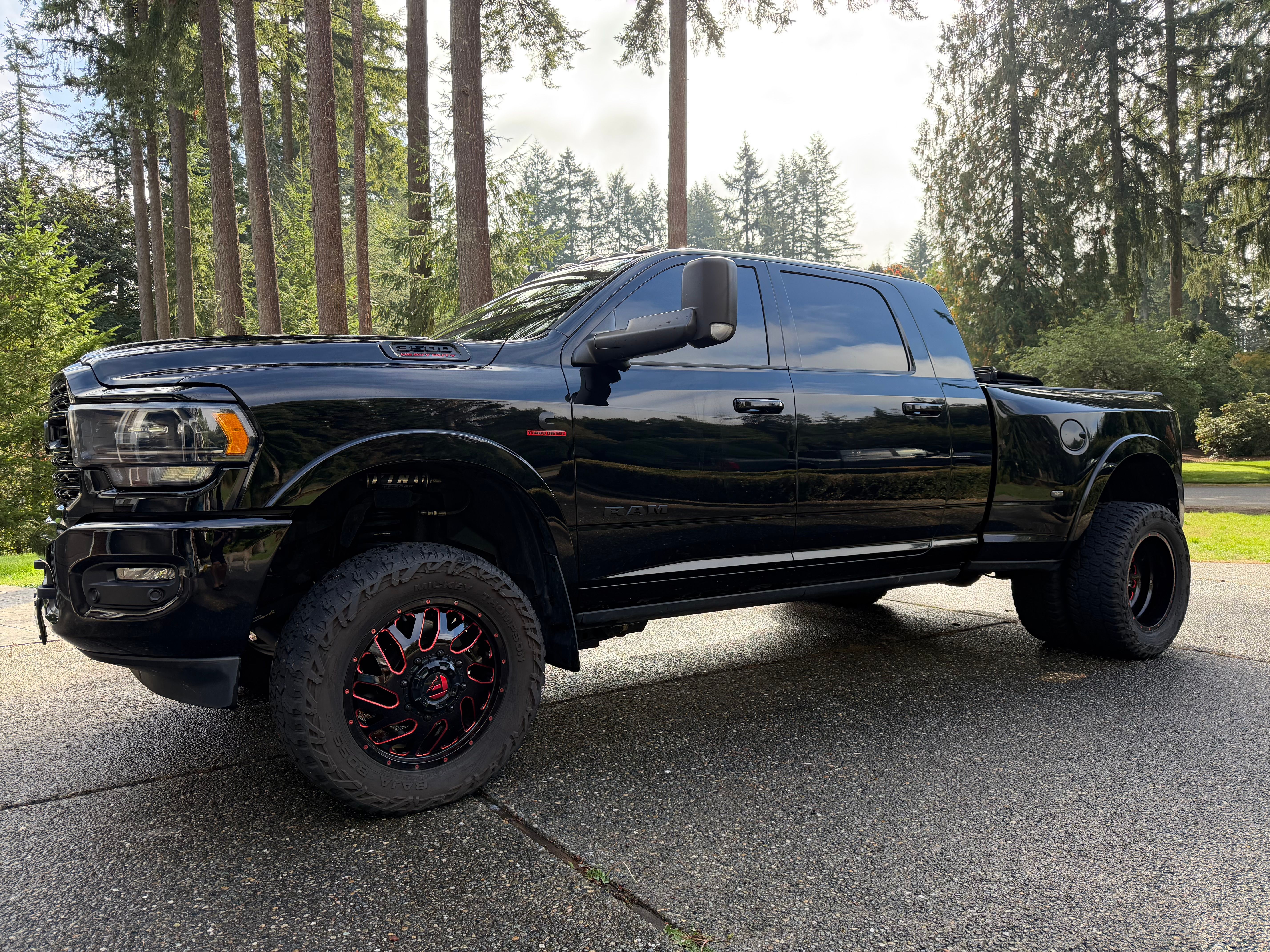 Used 2020 RAM 3500 Limited AWD/4WD image 1