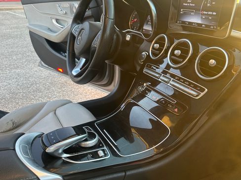 Used 2015 Mercedes-Benz C 300 Sedan image 28