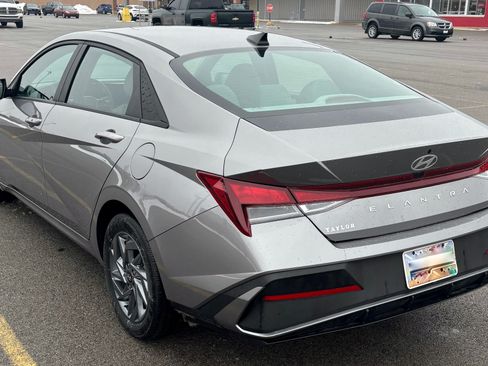 Used 2024 Hyundai Elantra SEL image 9