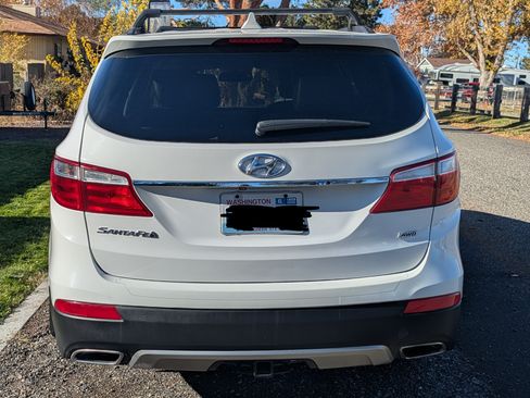 Used 2016 Hyundai Santa Fe SE w/ Option Group 02 image 9