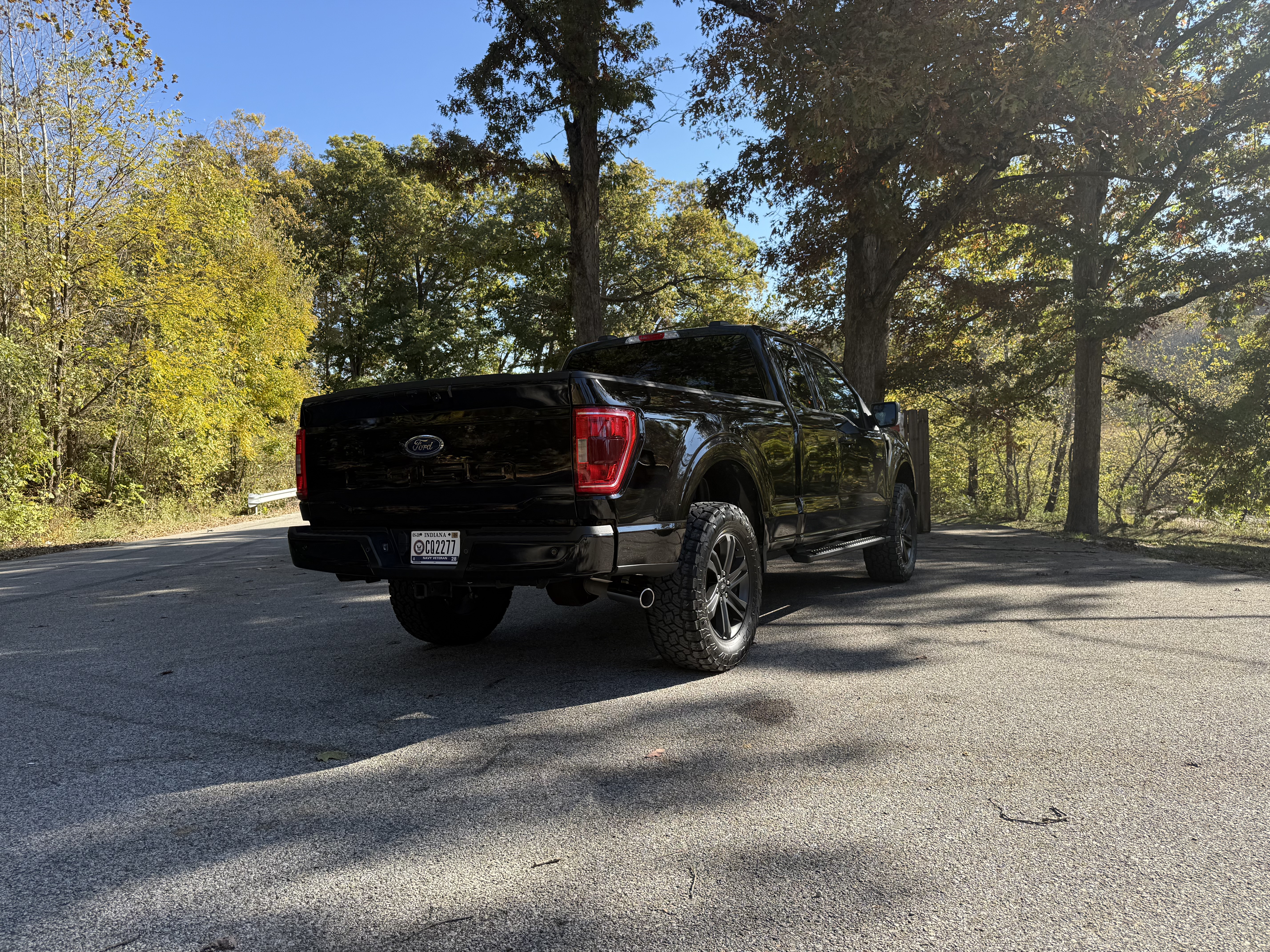 Used 2022 Ford F150 XLT w/ Equipment Group 302A High AWD/4WD image 11