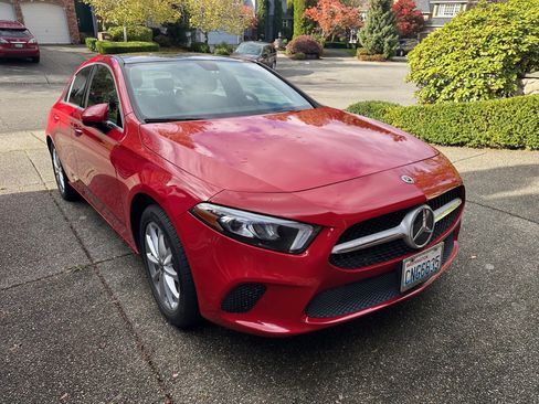 Used 2020 Mercedes-Benz A 220 4MATIC image 2