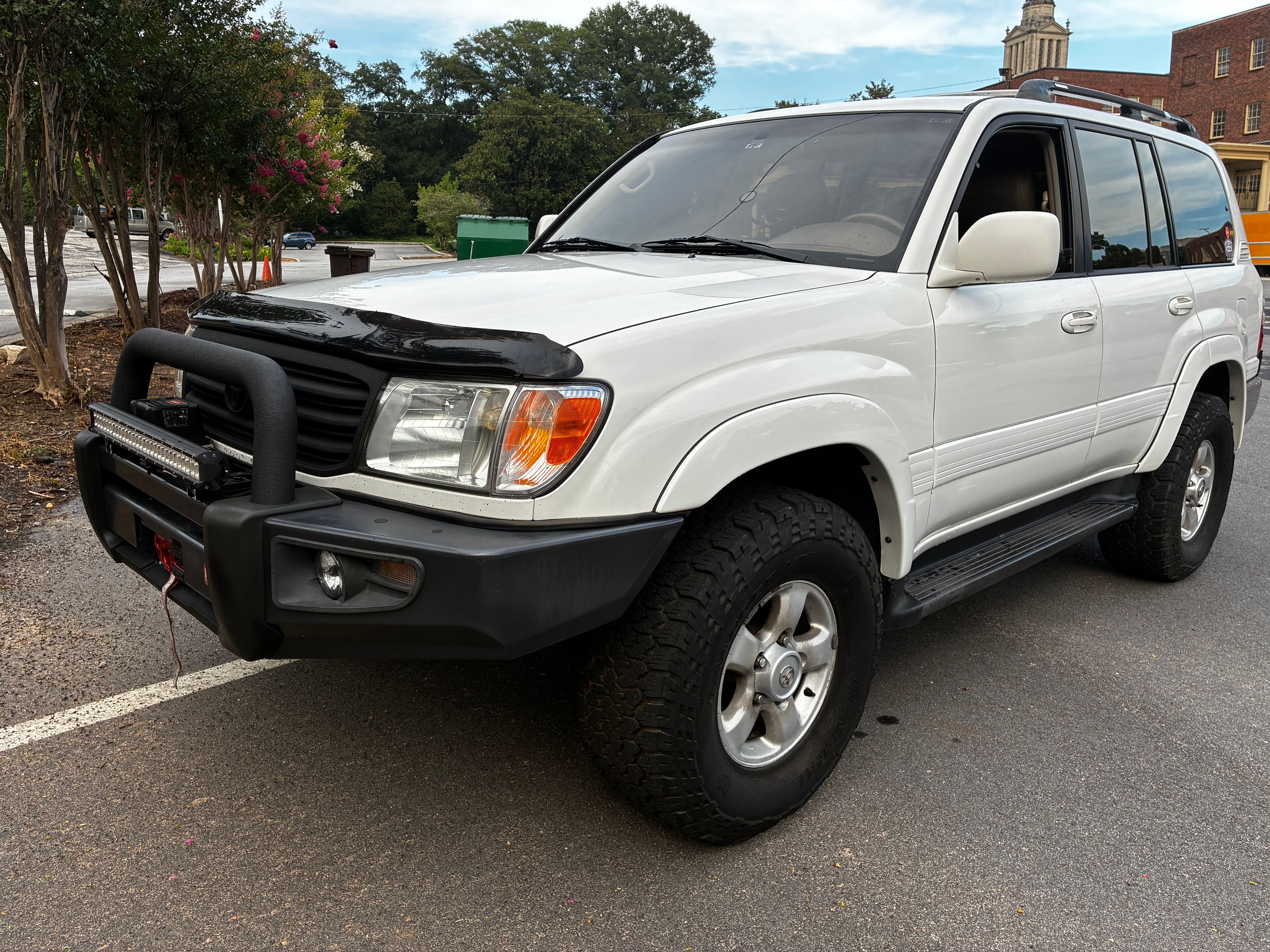 Used 1999 Toyota Land Cruiser AWD/4WD image 1