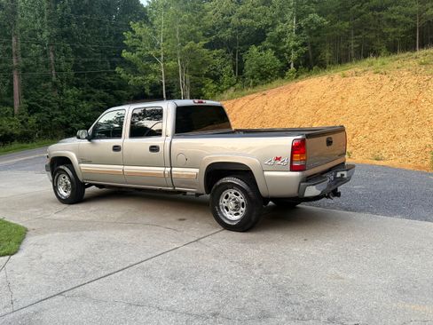 Used 2002 Chevrolet Silverado 2500 LS w/ Electrical Convenience Pkg AWD/4WD image 12