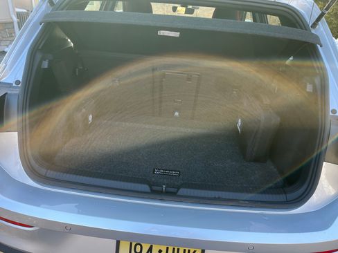 Used 2024 Volkswagen GTI SE w/ SE Leather Seats Package image 16