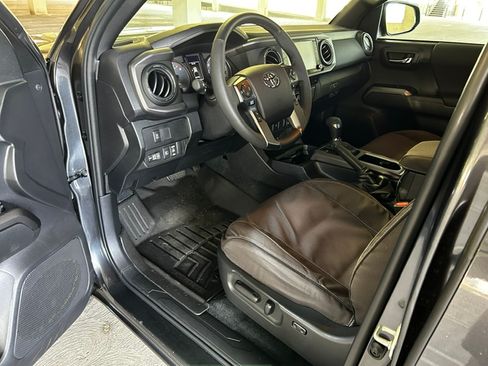 Used 2023 Toyota Tacoma TRD Off-Road AWD/4WD image 20