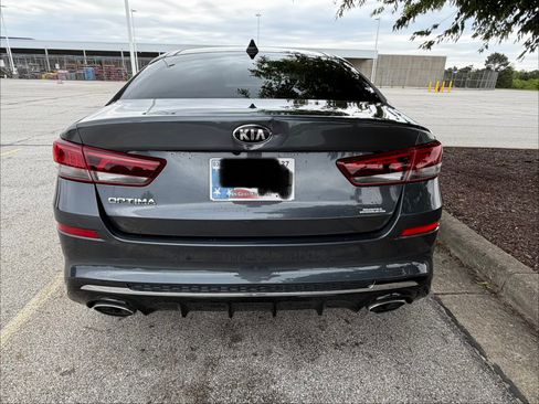 Used 2020 Kia Optima SE FWD image 4