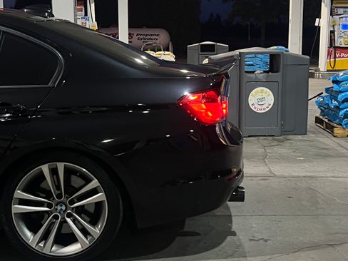 Used 2012 BMW 335i Sedan RWD image 4