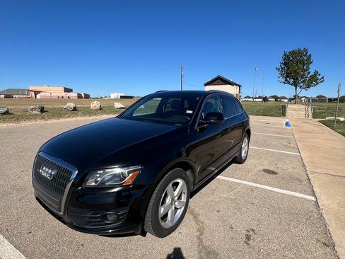 Used 2012 Audi Q5 2.0T Premium Plus image 2