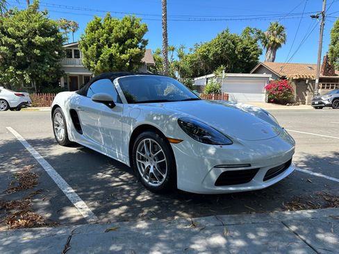 Used 2023 Porsche 718 Boxster RWD image 20