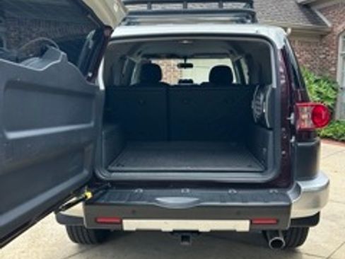 Used 2007 Toyota FJ Cruiser 4WD image 8