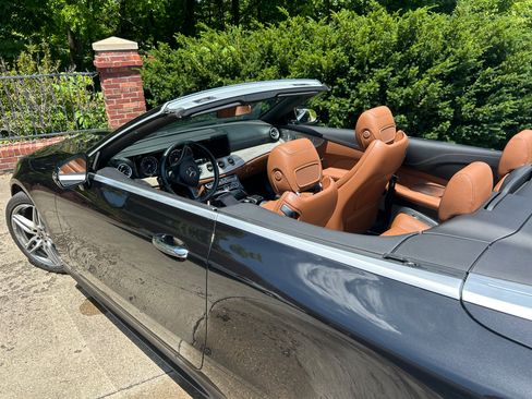 Used 2018 Mercedes-Benz E 400 4MATIC Cabriolet image 17