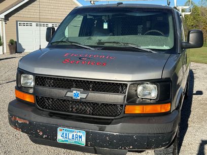 Used 2003 Chevrolet Express 3500 Extended Van 3D