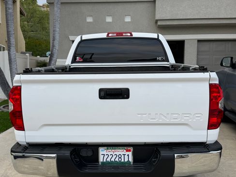 Used 2014 Toyota Tundra SR5 w/ TRD Off Road Package AWD/4WD image 24