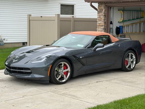 Used 2014 Chevrolet Corvette Stingray Convertible w/ 2LT Preferred Equipment Group RWD image 21