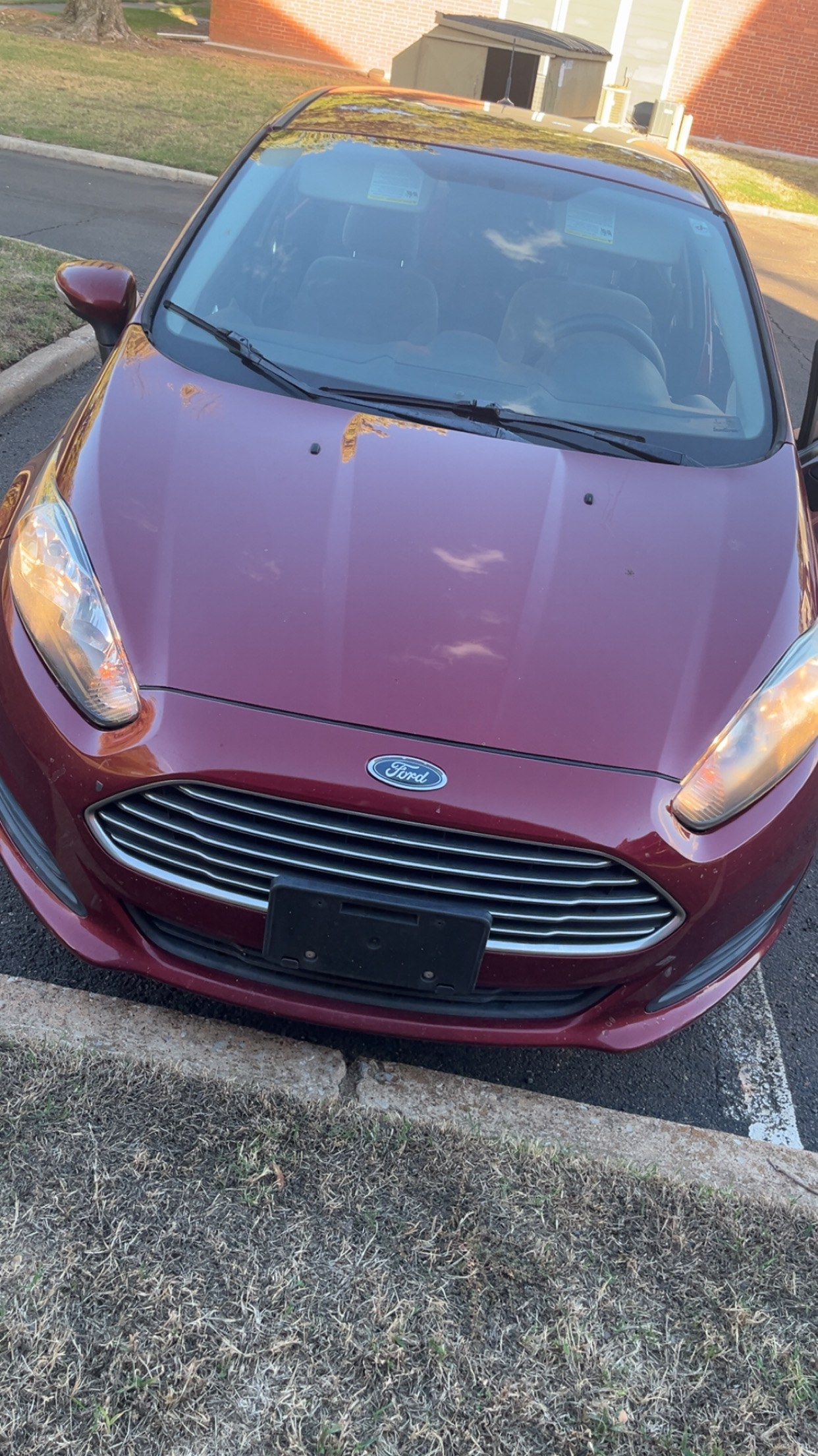 Used 2014 Ford Fiesta SE FWD image 8
