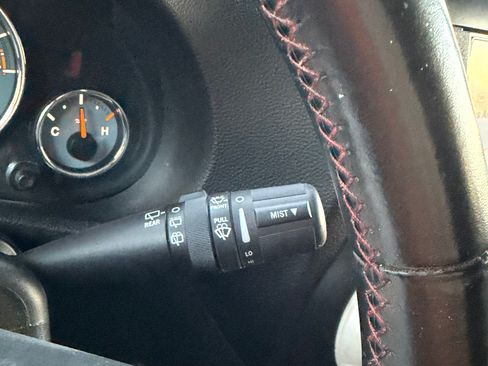 Used 2012 Jeep Wrangler Sahara image 18