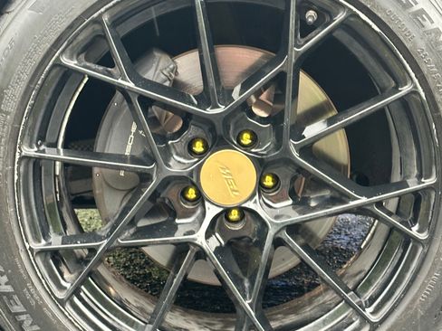 Used 2018 Porsche Macan AWD/4WD image 23