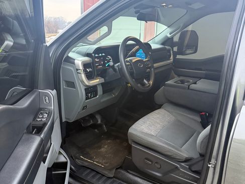 Used 2024 Ford F250 XLT w/ 360-Degree Camera Package image 13