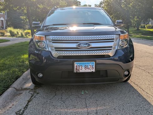 Used 2012 Ford Explorer XLT AWD/4WD image 8