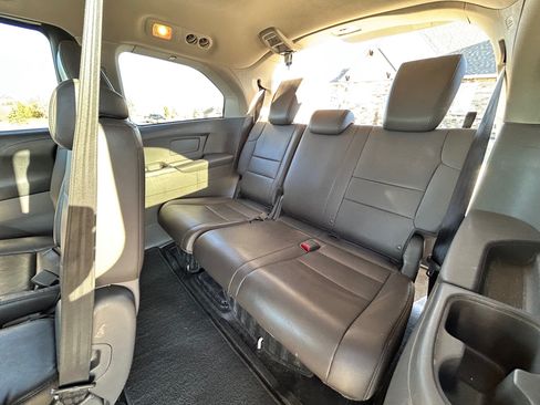 Used 2016 Honda Odyssey EX-L image 9